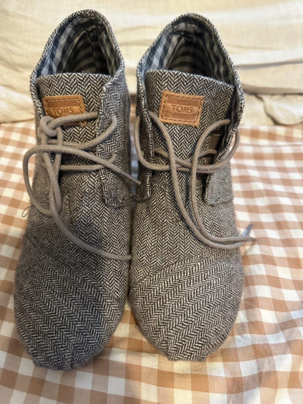TOMS Women’s Gray Herringbone Booties with Tan Logo Patch.